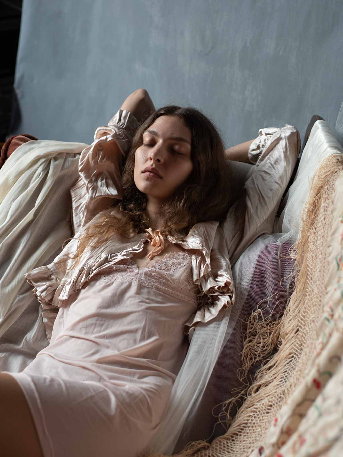 トップス 1900s Silk Bed Jacket 1930's Silk Lace Bed Jacket — Ofelia Vintage