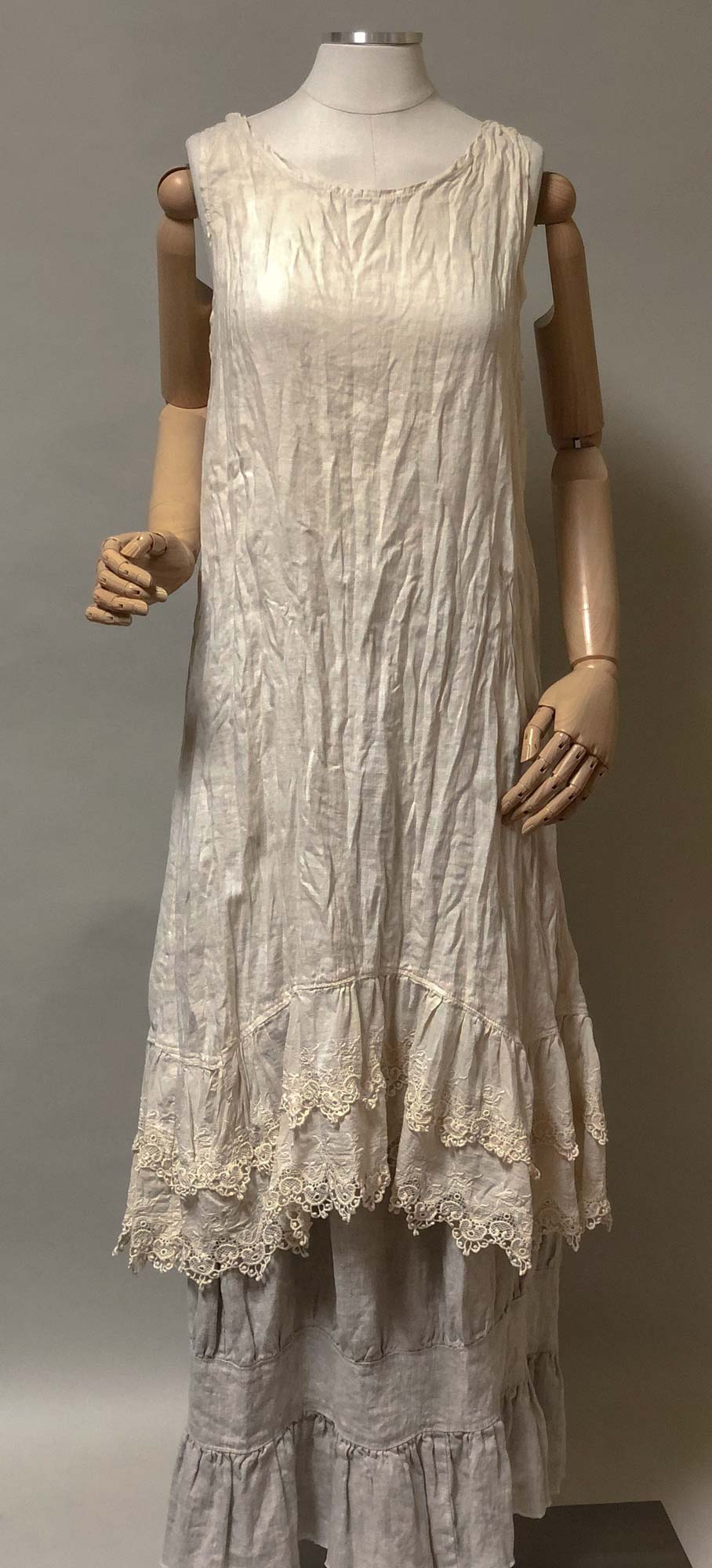 Vintage Inspired Lace Slip Dress - Iris Slip Double Lace Tea Stain / 1x Vintage Inspired Lace Slip Dress - Iris Slip Double Lace Tea Stain / 1x