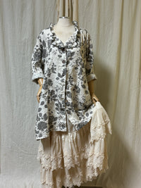 Phoebe Top Linen - Heart's Desire Clothing