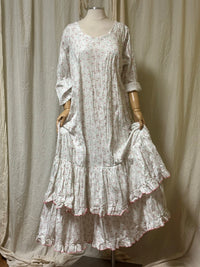 Suzanne Dress Cotton, Cotton Floral, Victorian Vintage Style, Ruffles, Prairie Style, Cottage core