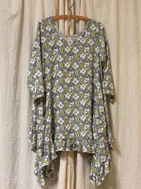 Flutter Top Rayon Floral