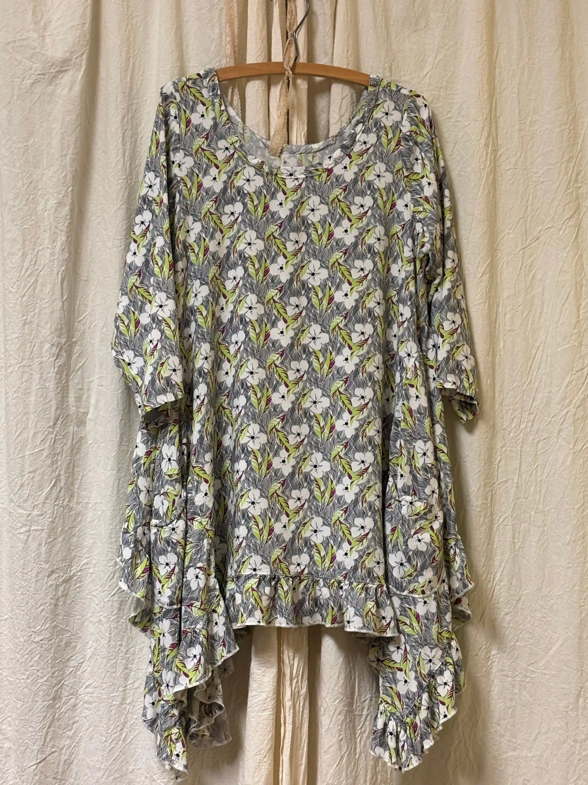 Flutter Top Rayon Floral