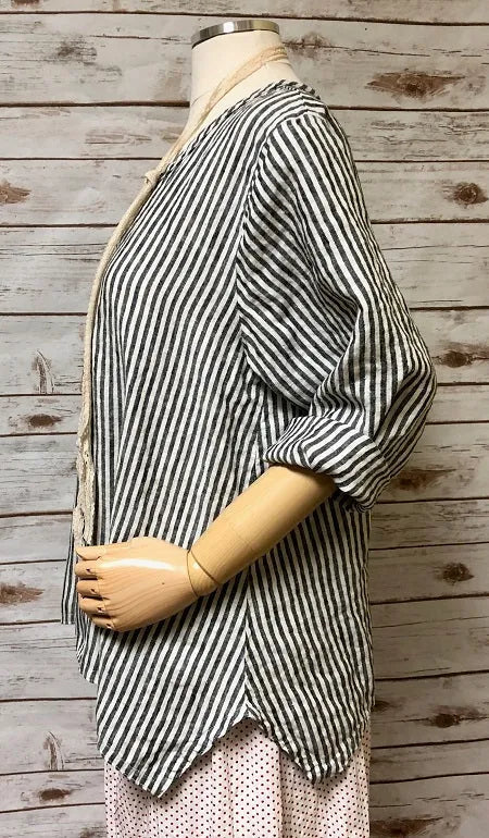 Crop Simple Tee in Linen, USA