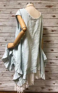 Flutter Top with Cap Sleeves in Linen