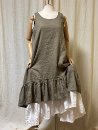 Julianne Slip Hankie Linen