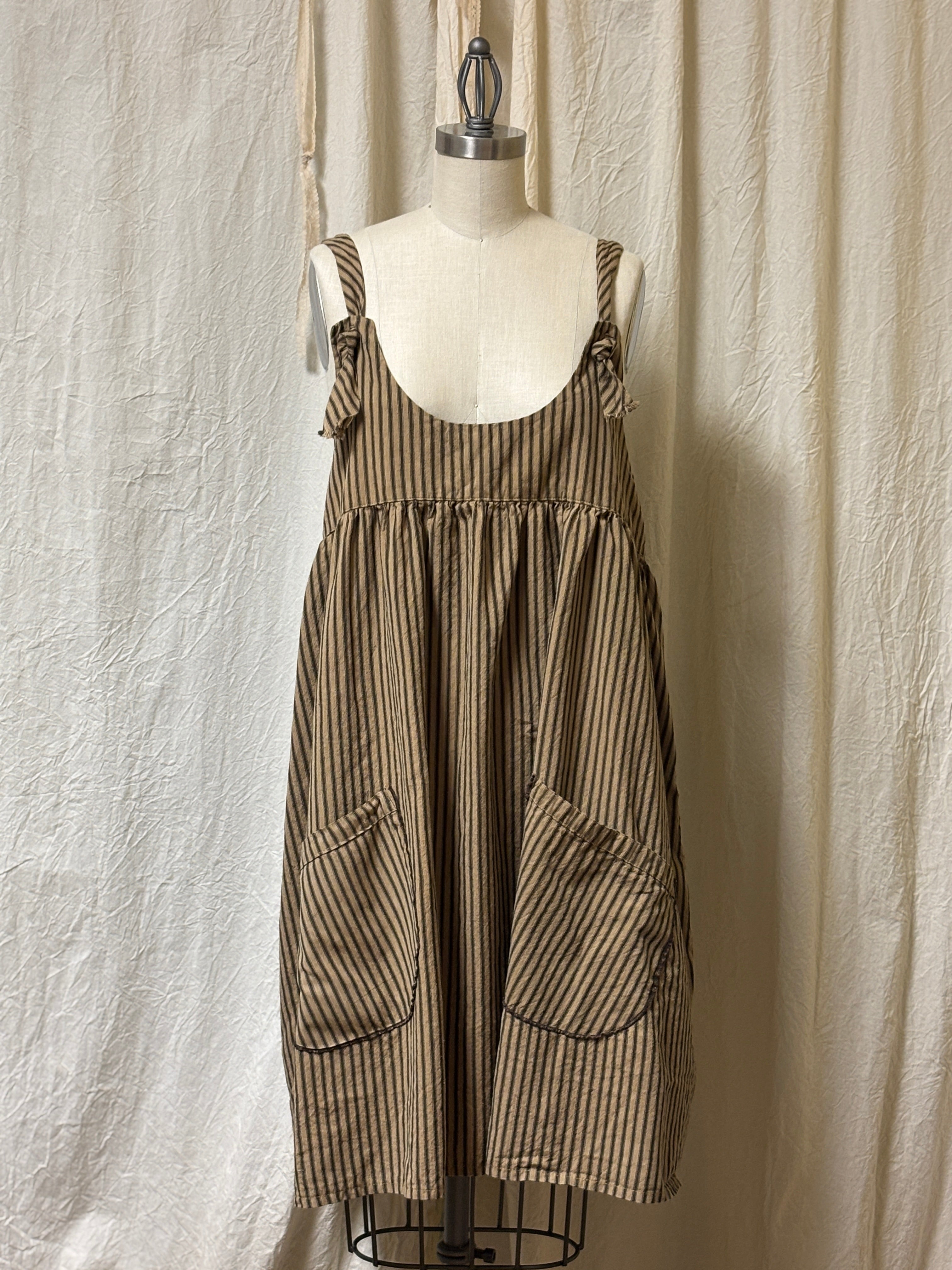 Boho Lagenlook Arminda Pinafore in Rustic Cotton, USA – Heart's