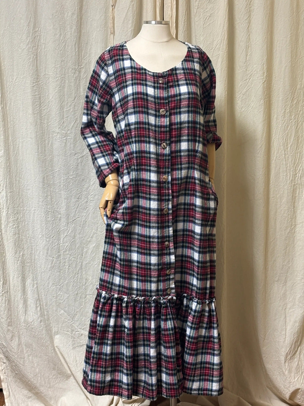 Mid Town Dress in Flannel - Heart's Desire Clothing