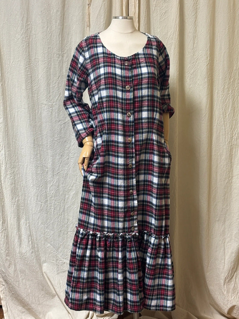Mid Town Dress in Flannel - Heart's Desire Clothing