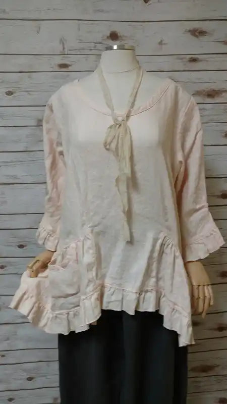 Lola Top in Linen, USA