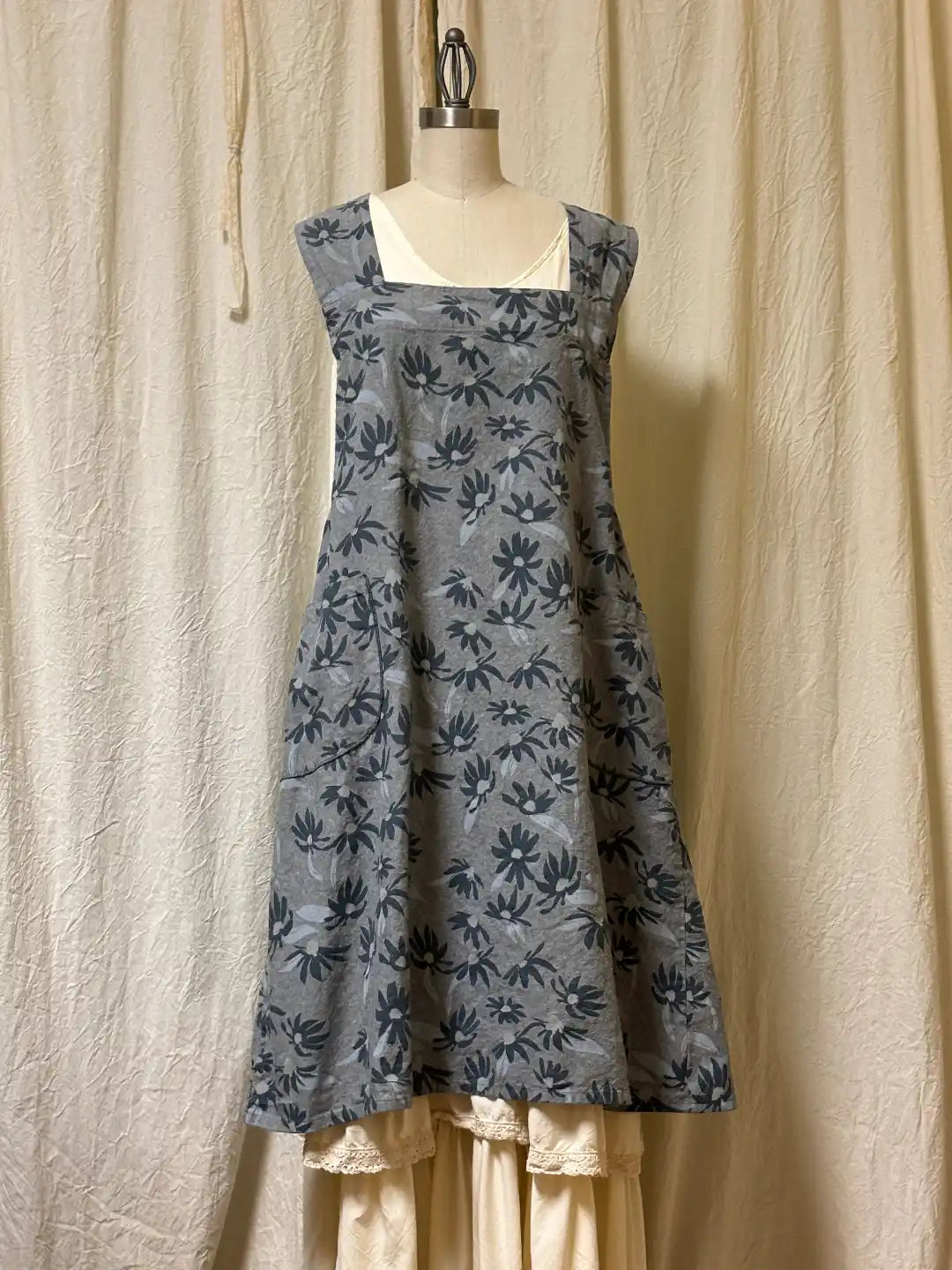 linen French apron big pockets, 
