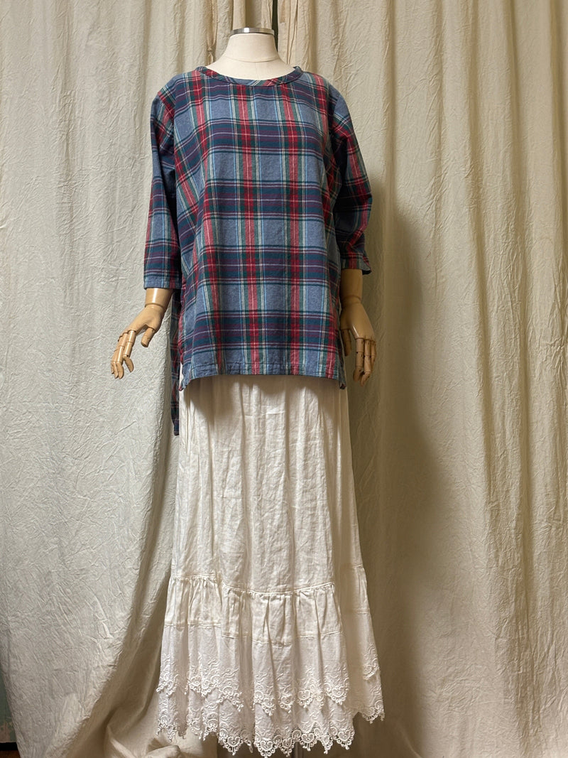 cotton flannel tunic, drop sleeve, vented sides