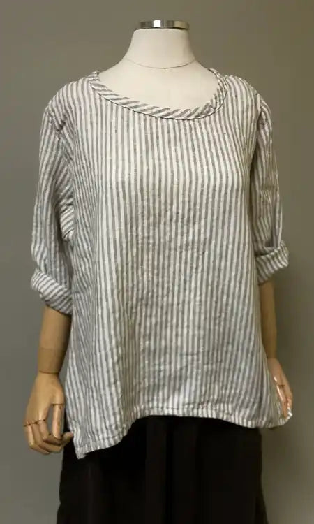 Crop Simple Tee in Linen, USA
