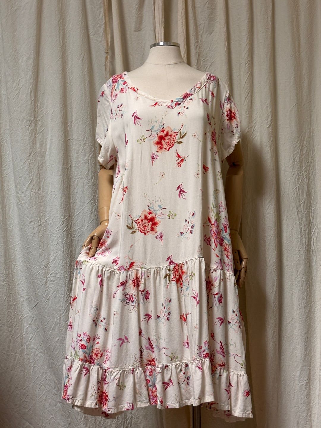 Blanche Dress Rayon - Heart's Desire Clothing