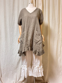 Alice Top  Linen - Heart's Desire Clothing