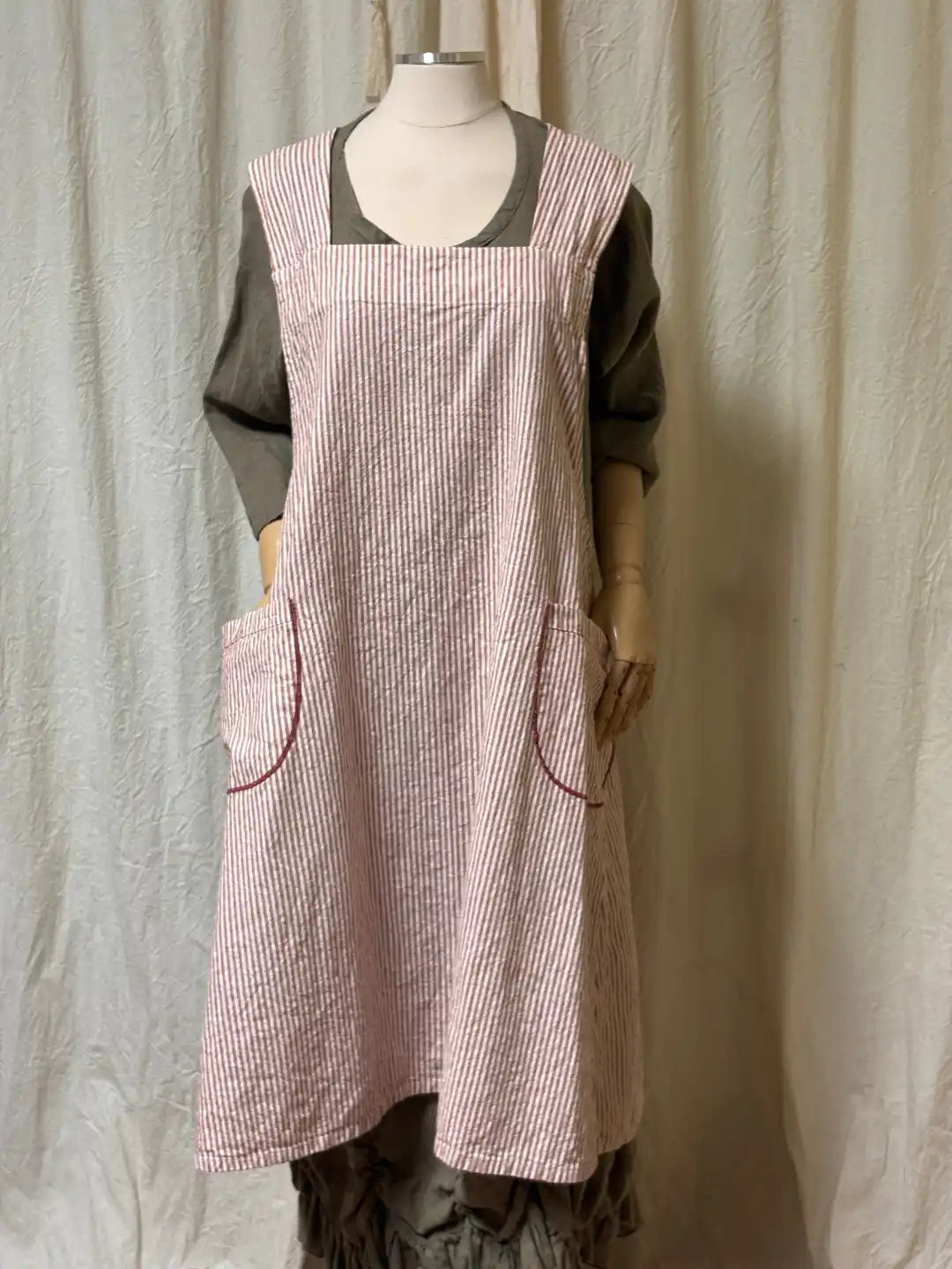 Liza Apron Linen - Heart's Desire Clothing