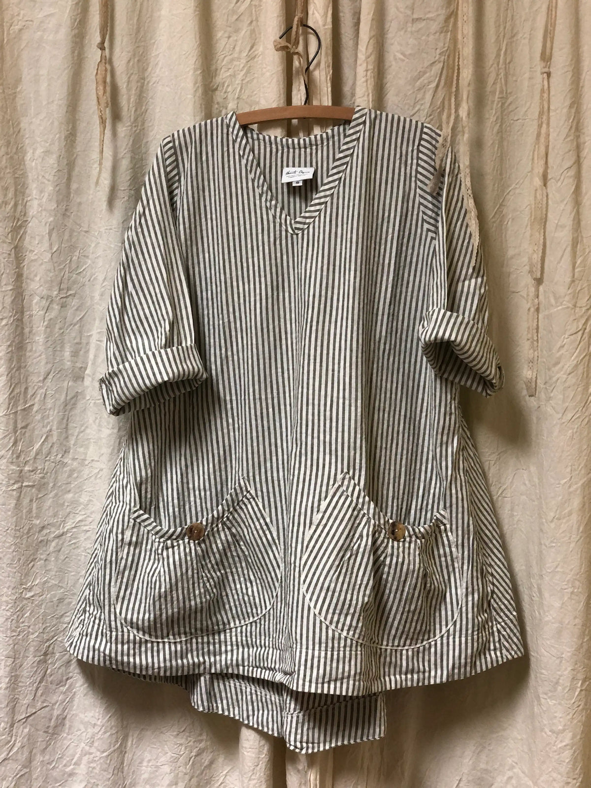 Meggin Top in Linen, USA