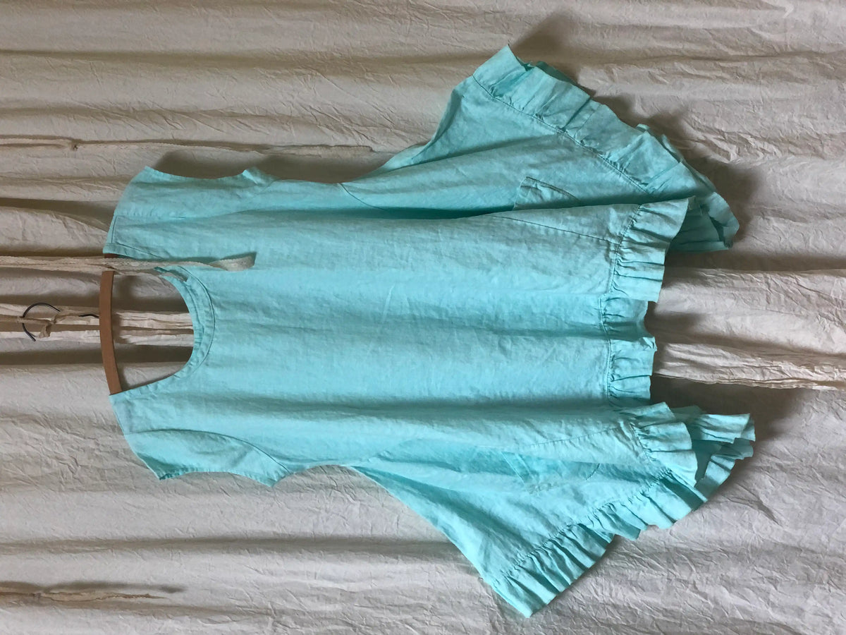 Flutter Top with Cap Sleeves in Linen