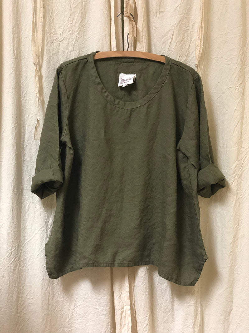 Crop Simple Tee in Linen, USA