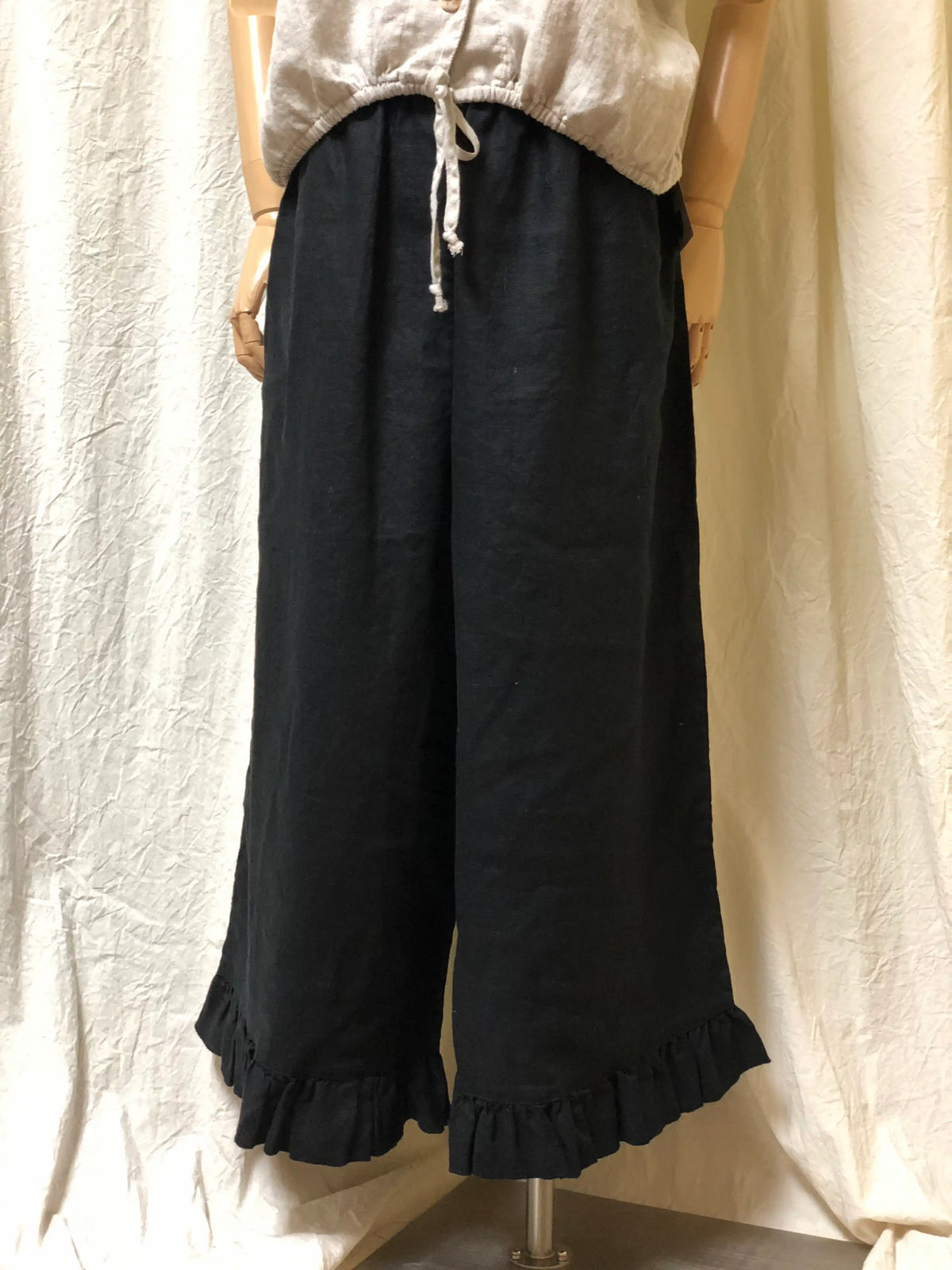 Ruffle Bottom Pant Crop Style, Linen