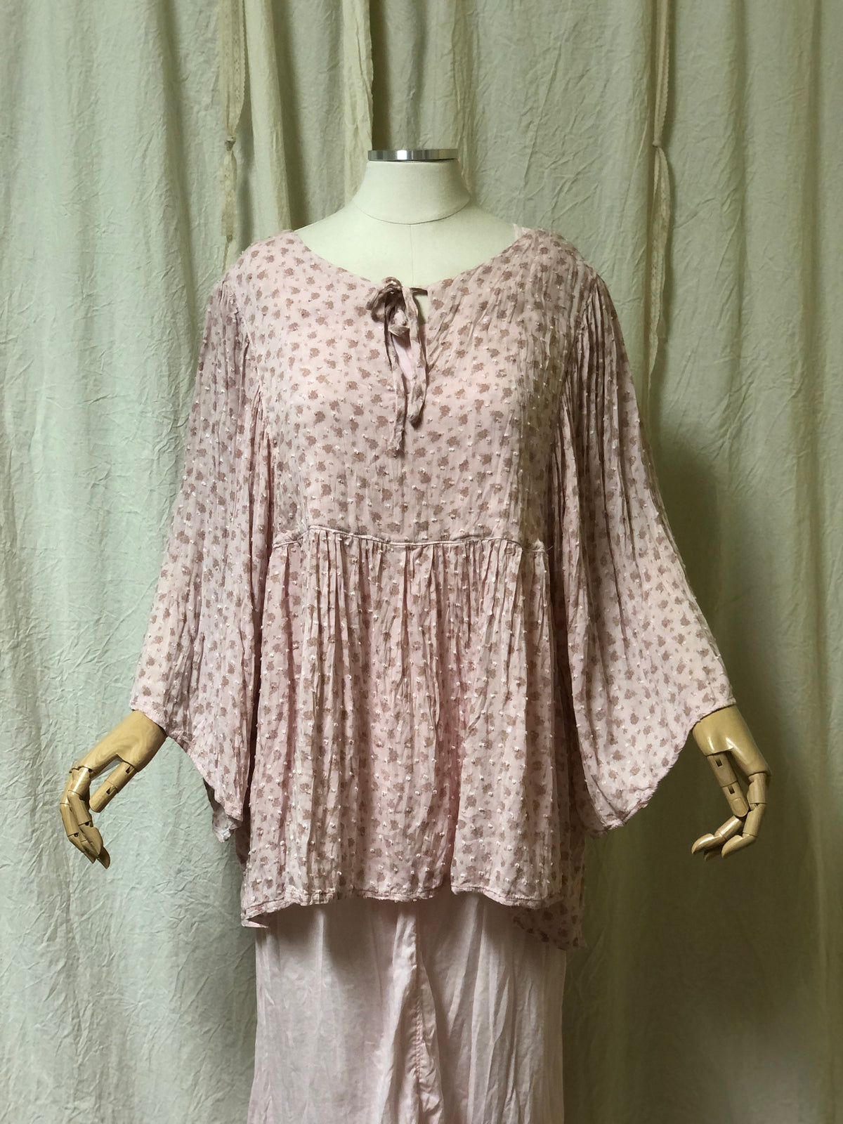 Sara Top Dotted Swiss Rayon Lawn