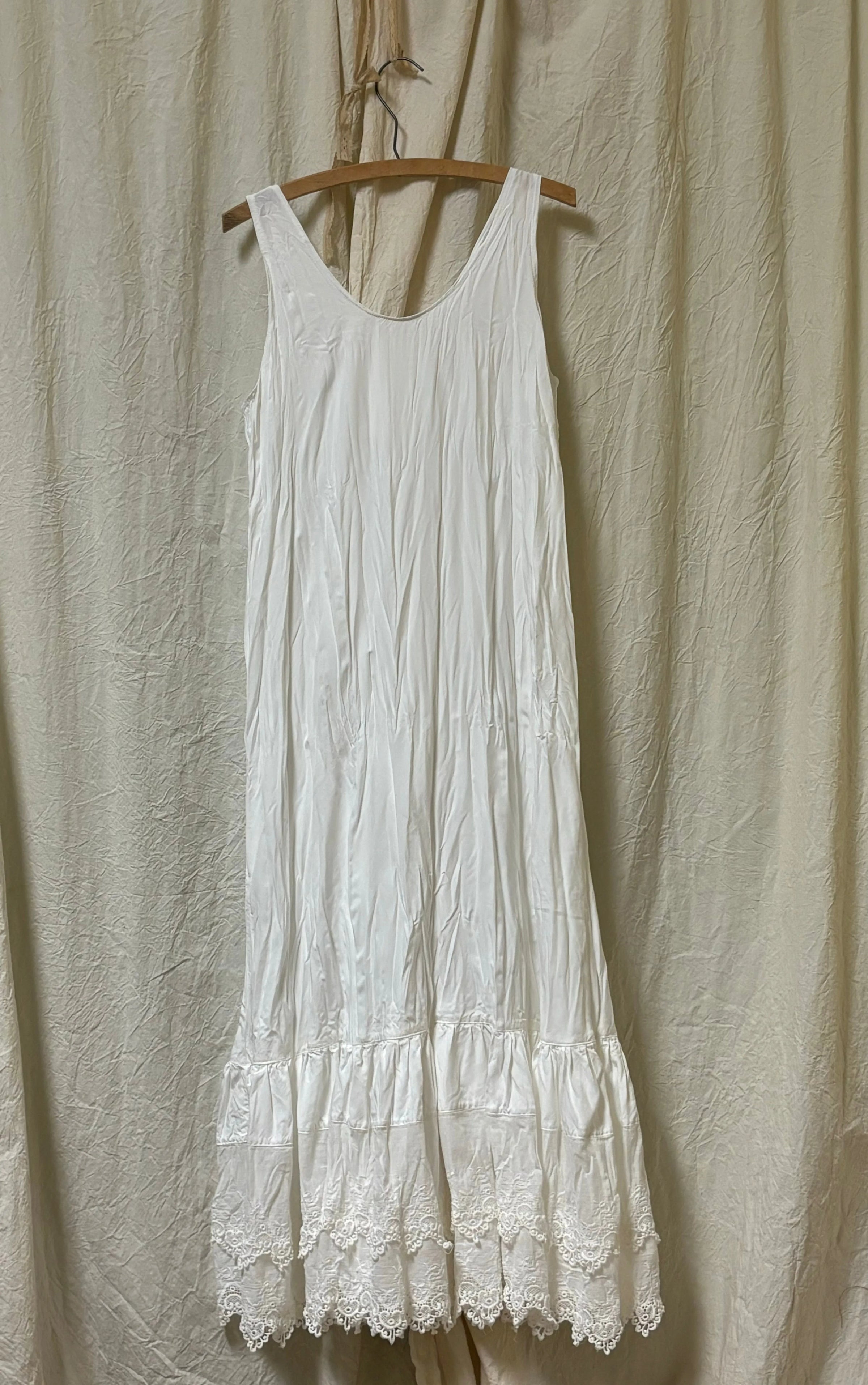 Lace Bottom Fairy Slip Rayon White / S Lace Bottom Fairy Slip Rayon White / S