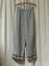 Ruched Bottom Crop Pant Linen