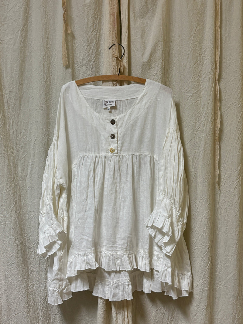 Artist Top in Linen