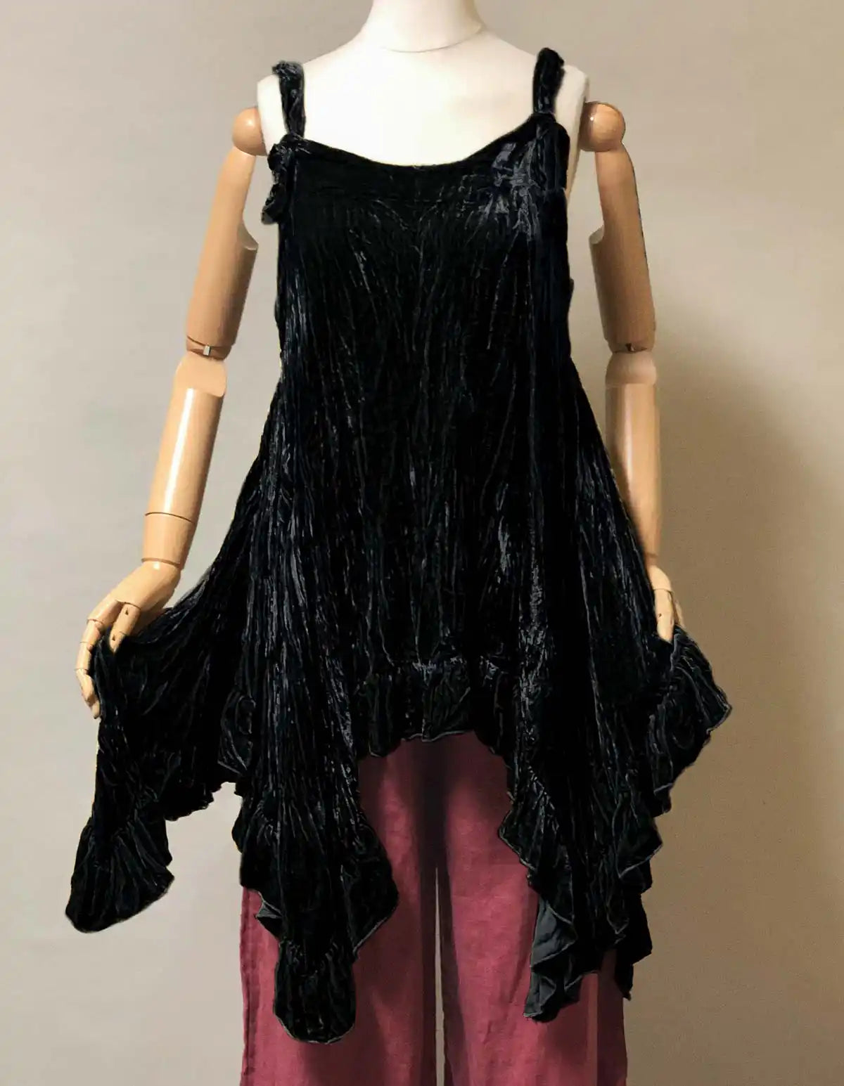 Knot Top Velvet