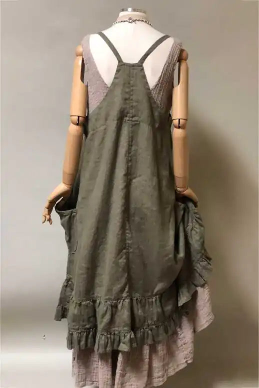 Emma Pinafore, Linen