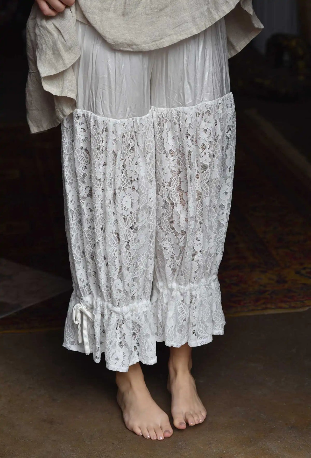 Jasmine Bloomer in Lace