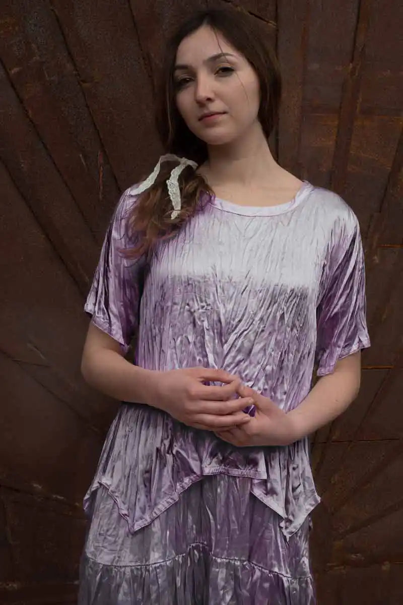 Simple Crop Tee in Rayon Satin