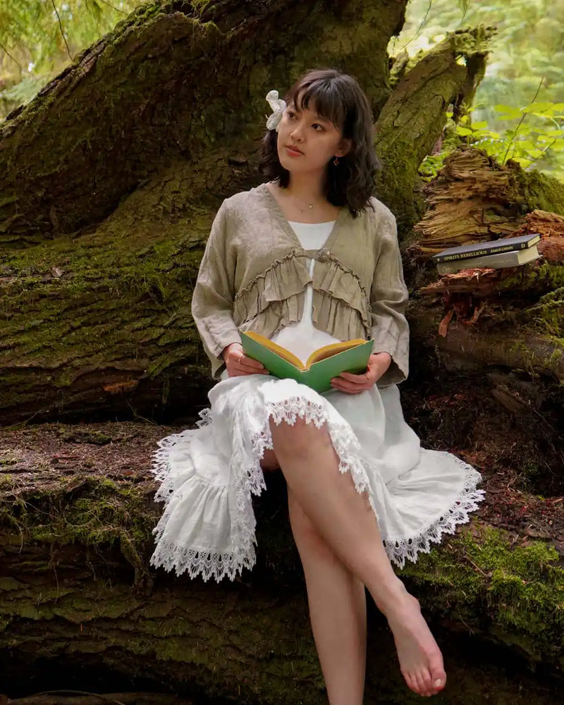 Ruffle Jacket in Linen, USA