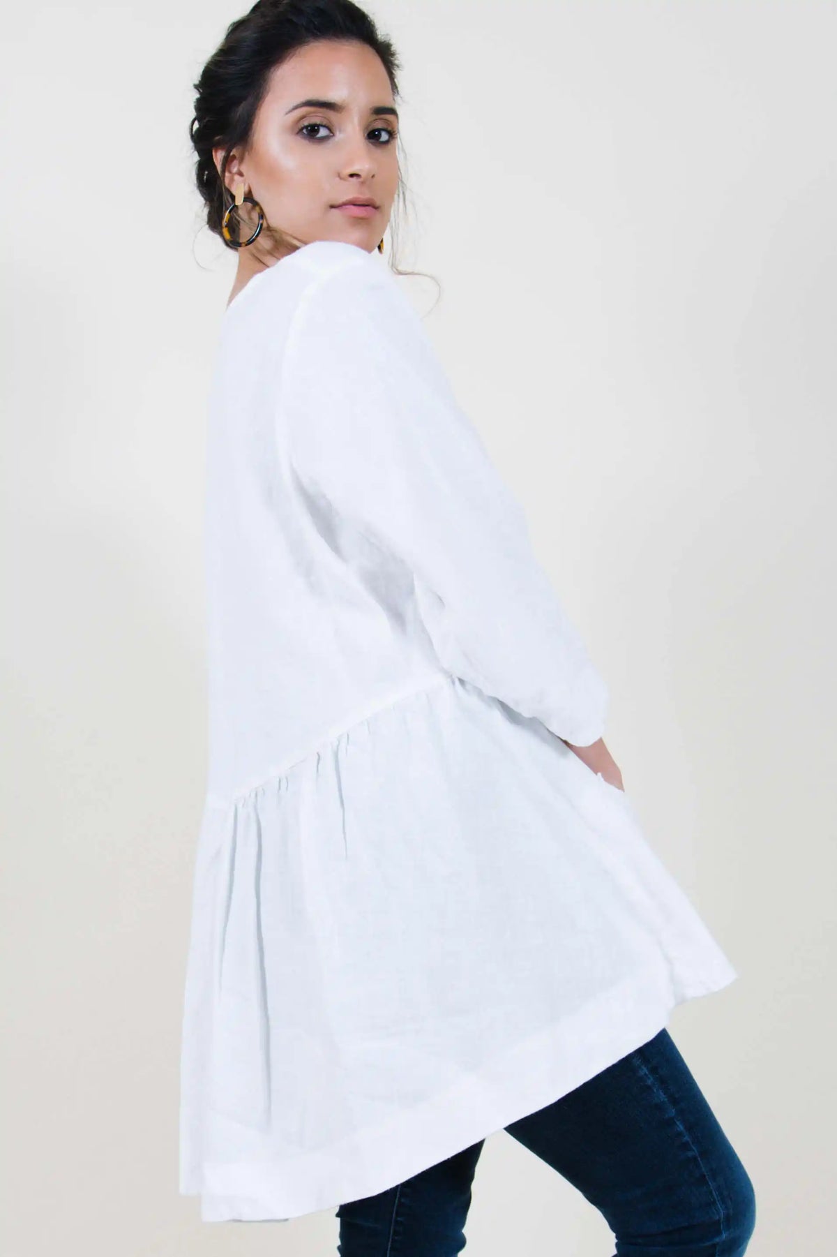 Meggin Top in Linen, USA