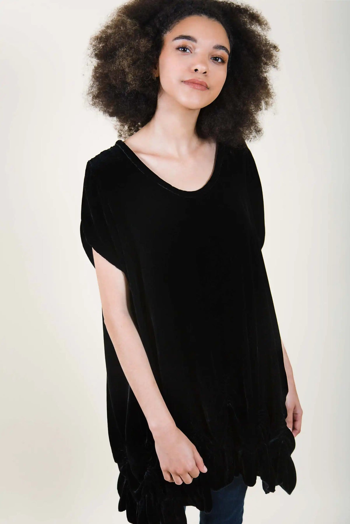Petal Top Cap Sleeve Velvet, USA