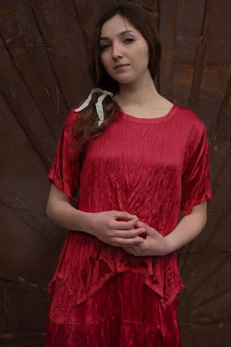 Simple Crop Tee in Rayon Satin