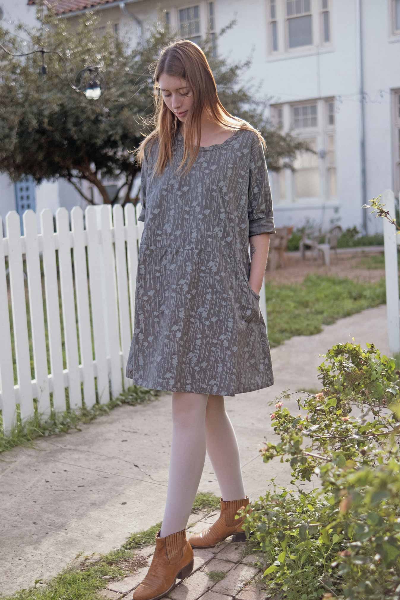 Tabitha Dress, Linen Cotton Flax Grey Floral Vine / 1X Tabitha Dress, Linen Cotton Flax Grey Floral Vine / 1X