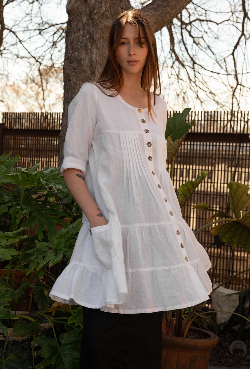 Tuck Top Linen By Grace