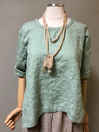 Crop Simple Tee in Linen, USA