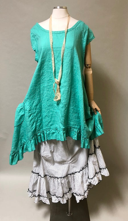 Flutter Top with Cap Sleeves in Linen