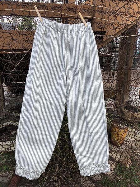 Ruched Bottom Crop Pant Linen