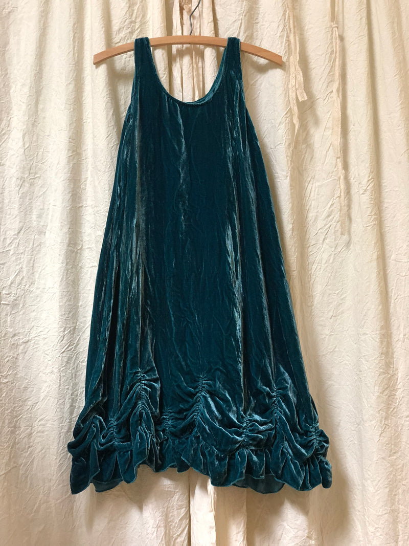 Petal Slip Dress Short in Velvet