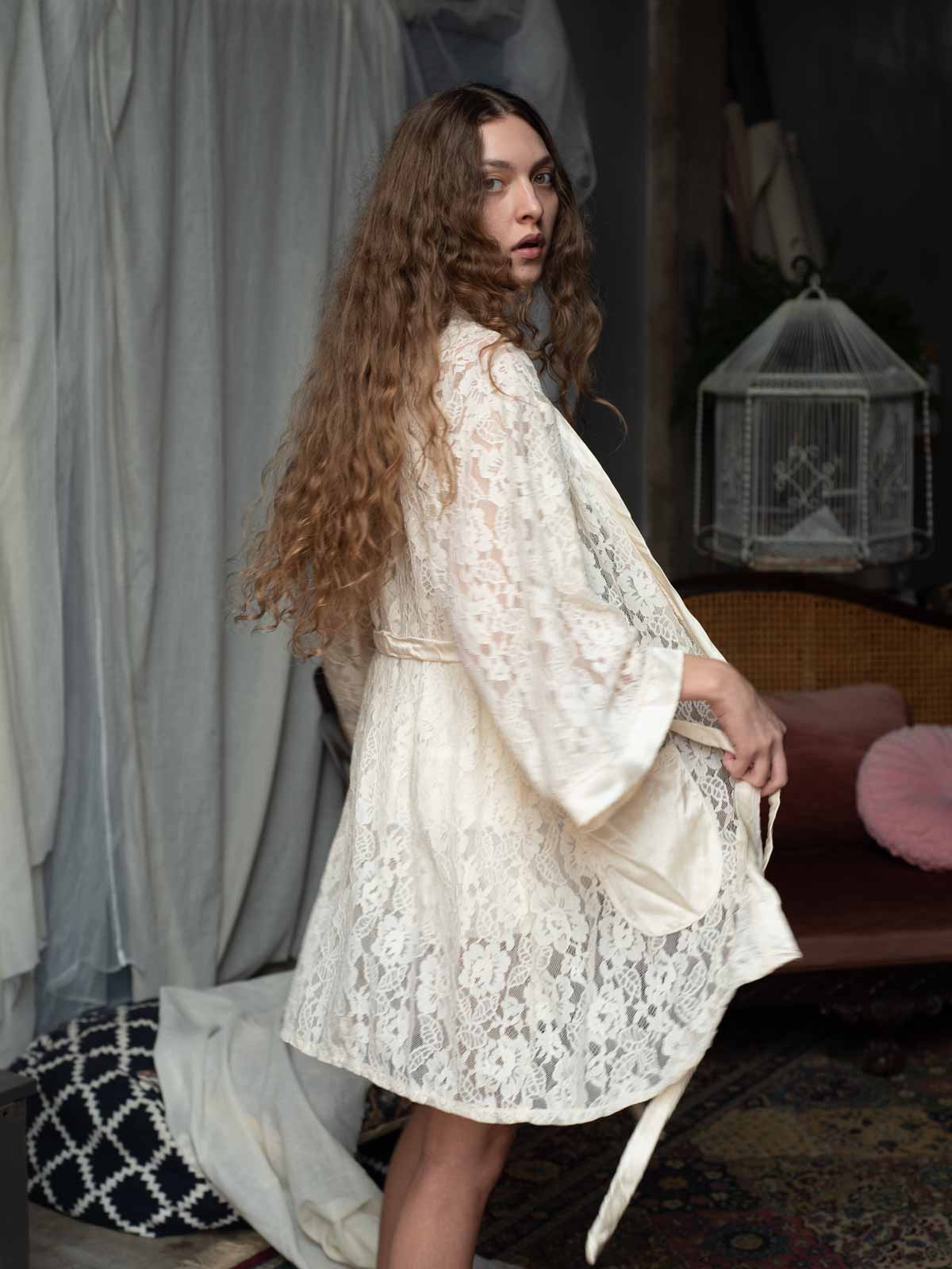 Lace Kimono Robe Tea Stain / XL Lace Kimono Robe Tea Stain / XL