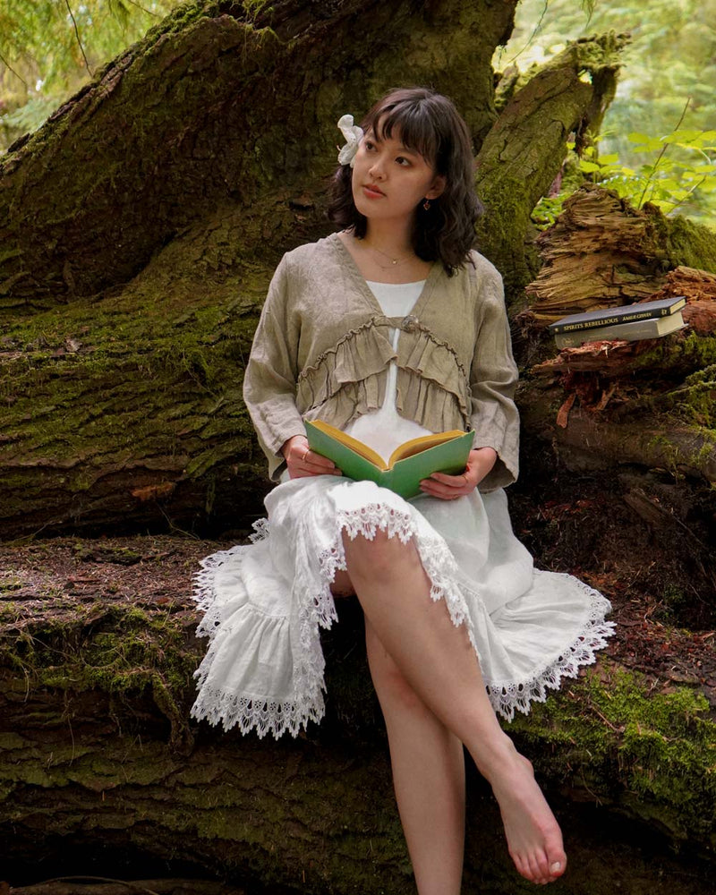 Ruffle Jacket in Linen, USA