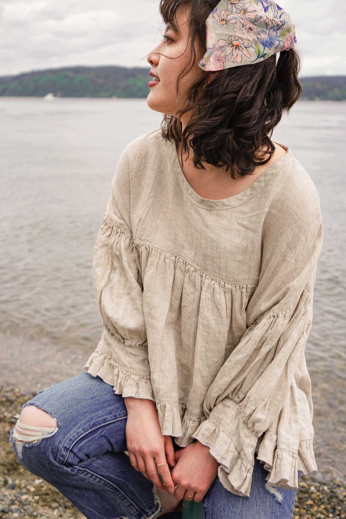 Lagenlook puffy sleeve linen top with ruffles - Poets Top in Linen