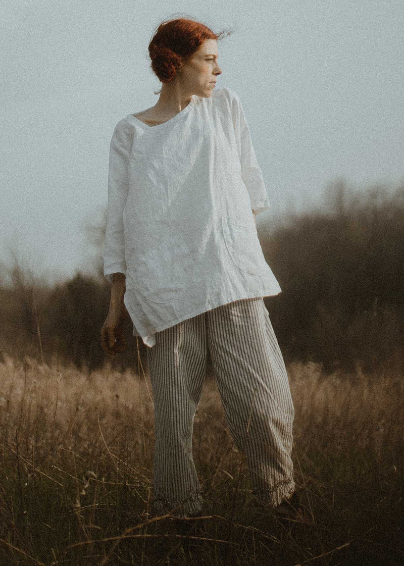 Ruched Bottom Crop Pant Linen