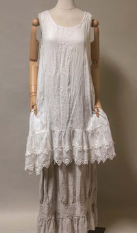 Swing Slip Short with Lace Cotton Double Ruffle