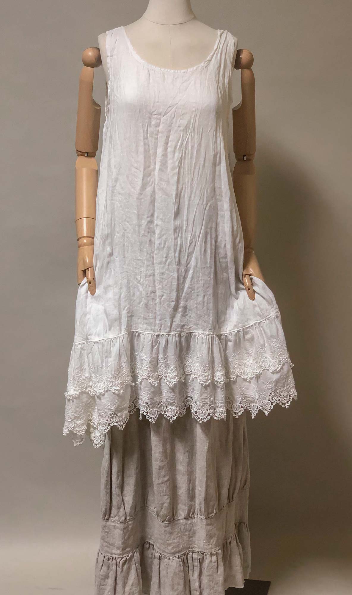 Swing Slip Short with Lace Cotton Double Ruffle